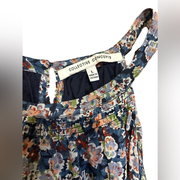 Collective Concepts Floral Maxi Dress | Halter | Fall Occasion | Size M - Picture 4 of 6